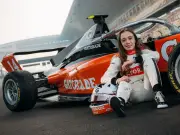 F1 Academy teen races at 155mph but has no driving licence