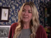 Fans fear for Cassie on Corrie after Ross locks her in car