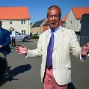Farage re-elected in Clacton as standards probe restarts