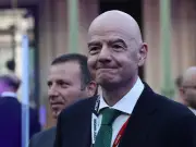 FIFA boss Infantino mocked for bald joke at reporter