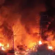 Fire destroys 100 cars at Gatwick Airport parking site