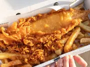 Fish 'n' Chips Cruise on Firth of Forth hailed as 'great value'