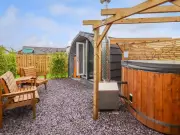 Five-star Moel Famau glamping pod with hot tub and sauna