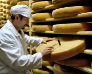 France Eases Cheese Rules as Drought Hits Alpine Pastures