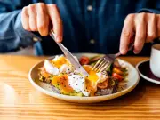 French chef's 60-second microwave poached egg method