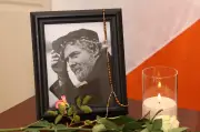 Funeral for 'trailblazer' Glen Hansard in Dublin