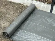 Gardener Warns Against Landscape Fabric, Suggests Cheaper Alternative