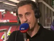 Gary Neville urges Man Utd to sign two defenders before deadline
