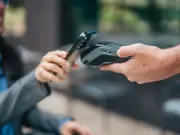 Ghost tapping: UK shoppers warned over contactless scam