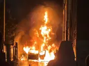 Glasgow van fire near M8 sparks 'explosion' reports