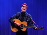 Glen Hansard crash: Police probe hours before Oscar winner's death