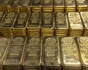 Gold hits three-month high amid Iran war and Trump economy fears