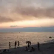 Greece wildfires: Latest travel safety advice for holidaymakers