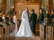Groom's crying nearly cancels wedding, planner reveals