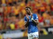 Halliday Slams Fernandez in Rangers Takedown