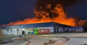 Harwich fire: Smoke billows over Essex town as residents told to keep doors shut
