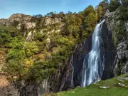 Hiker shares 'most incredible' 10-mile South Wales walk with 10 waterfalls