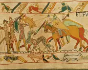 Hotel guests get Bayeux tapestry tickets as MPs cry foul