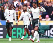 Hull exploit United set-piece weakness in shock 2-0 win