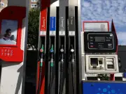 Hundreds of UK petrol stations warned over fuel pricing