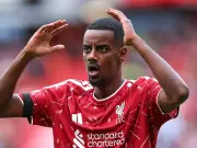 Isak 'not trusted' at Liverpool despite first goal, says Hart