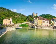 Italy's August Shutdown: A Productivity Paradox
