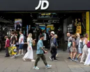 JD Sports Boss Struggles to Warm Up Tepid Trainer Market