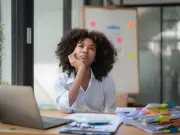 Jobs Guru: How to Know When to Leave a Job You Hate
