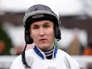 Jockey Tom Bellamy breaks 11 ribs in horror Worcester fall