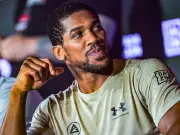 Joshua demands huge fee to move Fury fight to New York