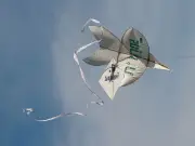 Kite-fighting on Welsh beaches raises safety and wildlife fears