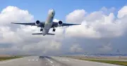 Laptop explodes on packed American Airlines flight, burning 5 passengers
