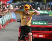 Leknessund wins Vuelta stage seven as Norway mourns King Harald