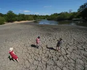 Lib Dems urge cross-party meeting on UK climate crisis response