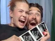 Lindsey Russell announces pregnancy with adorable photobooth snaps