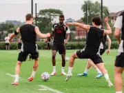 Liverpool lineup vs Leeds United as Isak and Ndukwe decisions made