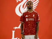 Liverpool sign Bradley Barcola from PSG in £123m deal