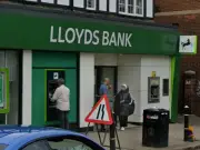 Lloyds Bank clarifies password rules after customer query
