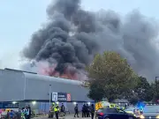 London Firefighters Tackle Huge Blaze at Deptford Waste Facility