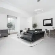 London one-bed flat listed for £1.75m labelled 'boring' by Reddit users