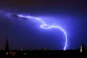 London Thunderstorm Warning Issued as Flooding Risk Looms