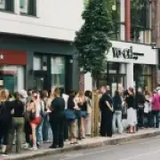 Londoners queue two hours for Yo-Chi frozen yoghurt opening