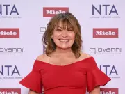 Lorraine Kelly secures new ITV deal keeping show until 2027