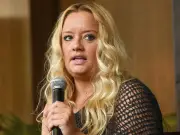 Lucy Davis overwhelmed by support after incurable cancer update