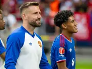 Luke Shaw mentoring Man Utd teen JJ Gabriel at Carrington