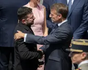 Macron promises more interceptor missiles to Ukraine amid Russian strikes
