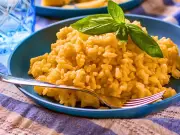 Make Rice Tastier by Cooking It in Broth Instead of Water