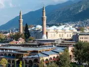 Man arrested after pregnant woman dies in Turkey balcony fall