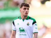 Man United could hijack Racing Santander's £14m Salinas deal