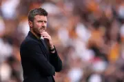 Man Utd told to sign striker after Hull defeat despite Baleba deal